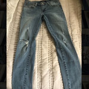 Lucky Brand Low-Rise Skinny Jeans – Light Wash Women’s Size 00